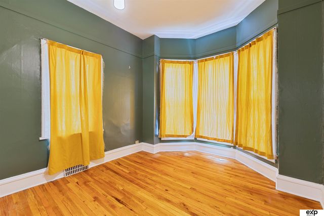 2313 S 11th Street, Lincoln, NE 68502