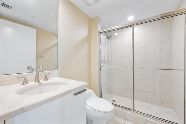 14951 Royal Oaks Lane 1506, North Miami, FL 33181