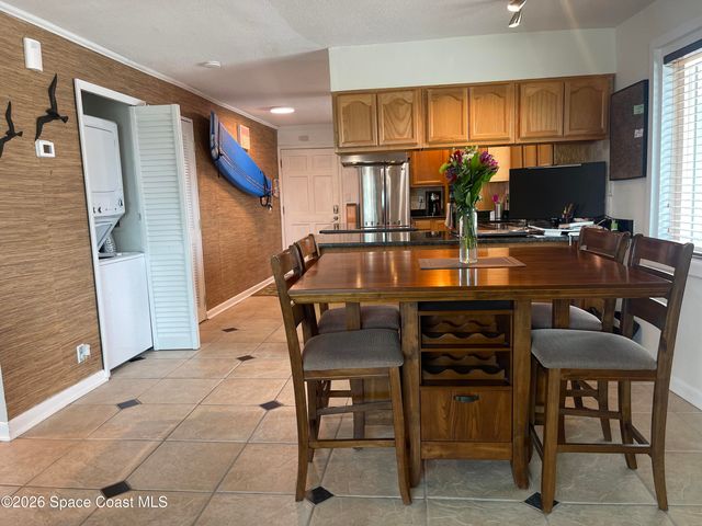 1175 Jimmy Buffett Memorial Highway 200, Satellite Beach, FL 32937