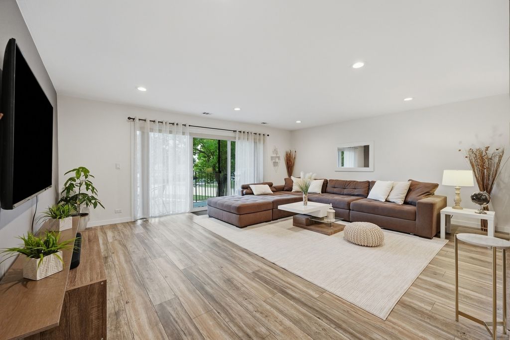 1255 W Prospect Avenue 101, Mount Prospect, IL 60056 — photo 3
