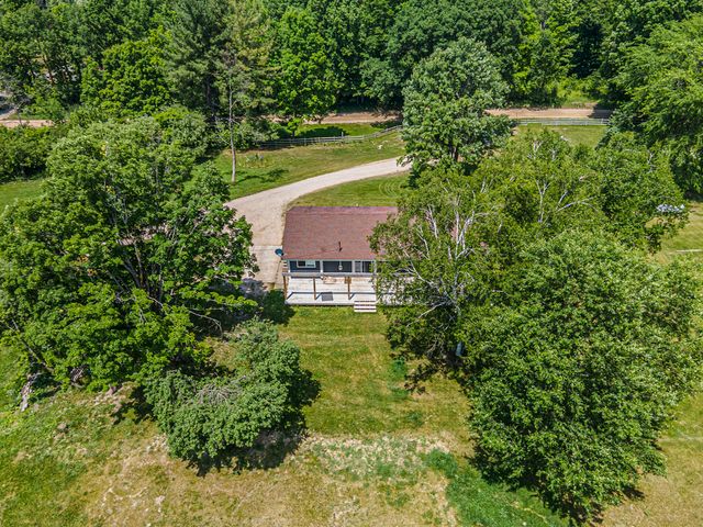 19665 13 Mile Road, Big Rapids Twp, MI 49307