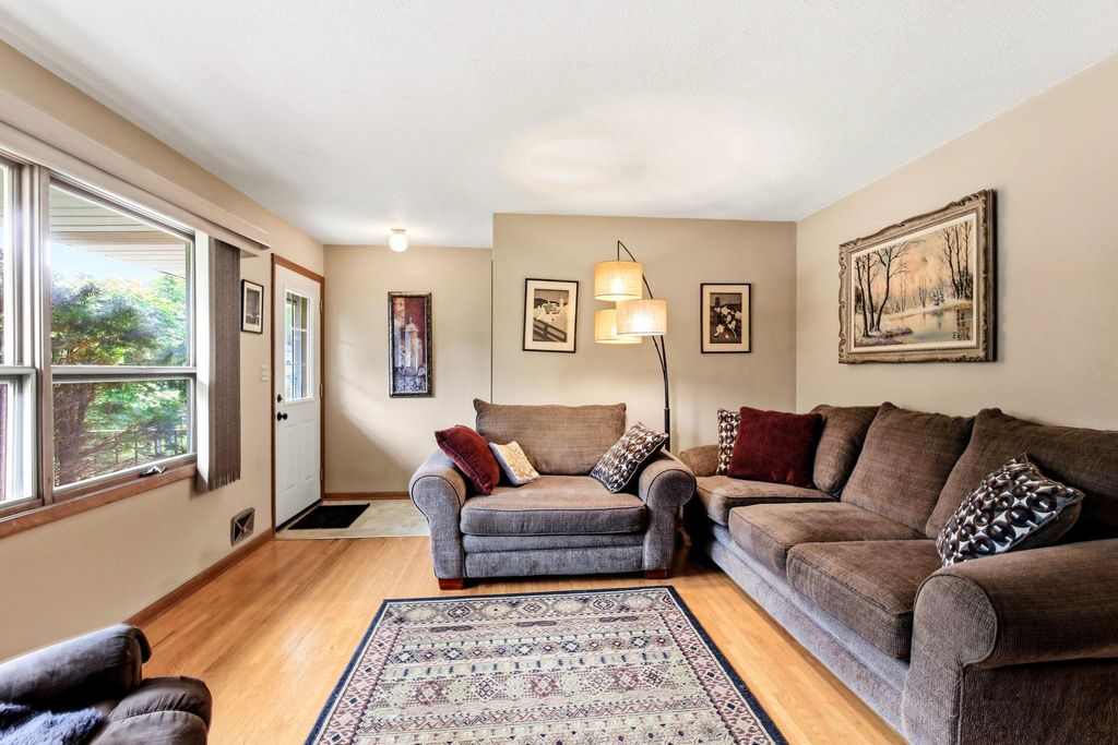 2801 Galtier Street, Roseville, MN 55113 — photo 5