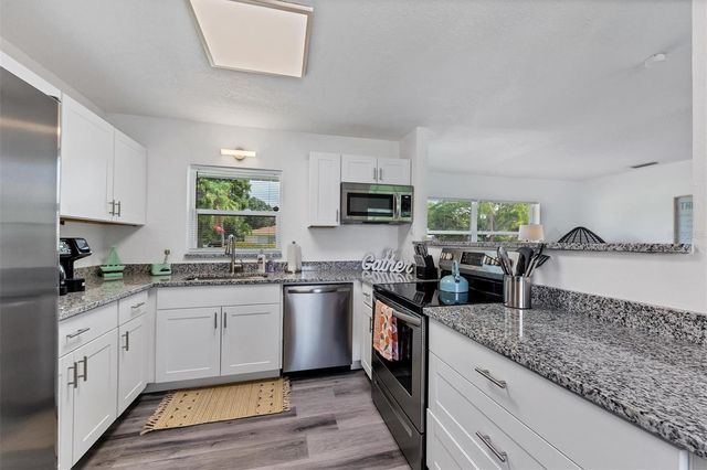 1726 SOUTHVIEW ROAD, Largo, FL 33770