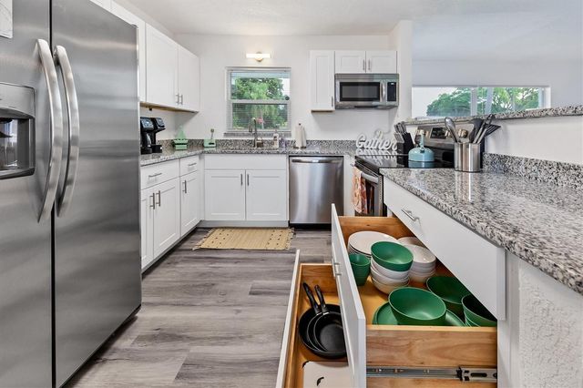 1726 SOUTHVIEW ROAD, Largo, FL 33770