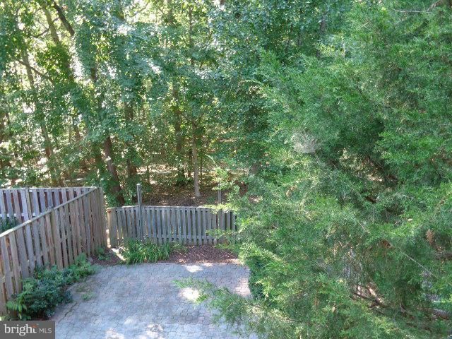 8190 CURVING CREEK CT, Springfield, VA 22153