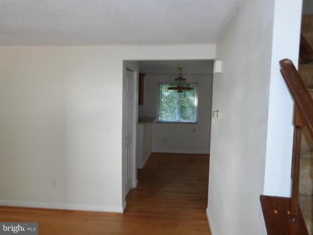 8190 CURVING CREEK CT, Springfield, VA 22153