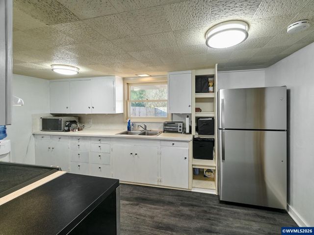 655 Idylwood Dr SE, Salem, OR 97302