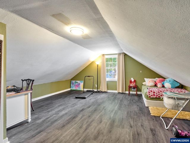 655 Idylwood Dr SE, Salem, OR 97302