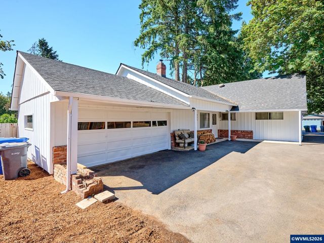 655 Idylwood Dr SE, Salem, OR 97302
