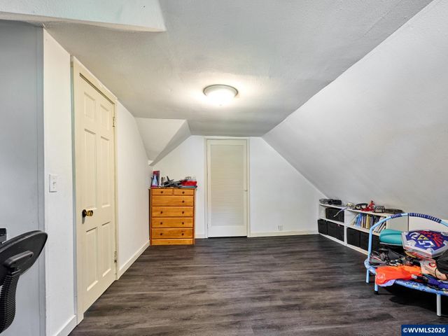 655 Idylwood Dr SE, Salem, OR 97302