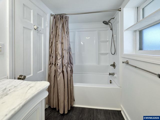 655 Idylwood Dr SE, Salem, OR 97302