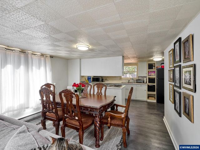 655 Idylwood Dr SE, Salem, OR 97302