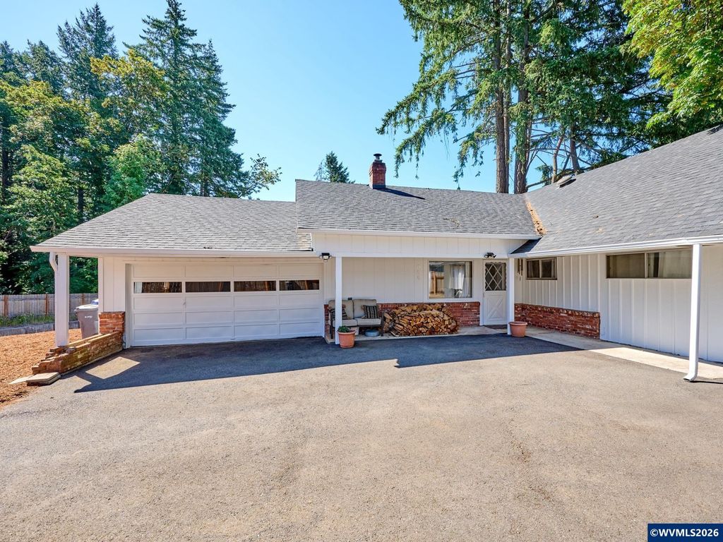 655 Idylwood Dr SE, Salem, OR 97302