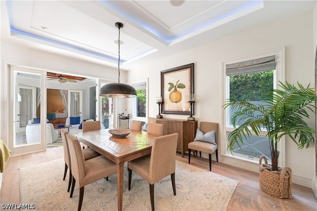 42 6th ST S, Naples, FL 34102