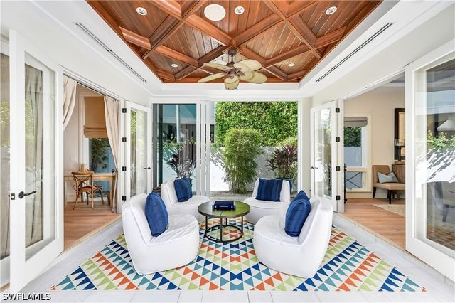 42 6th ST S, Naples, FL 34102