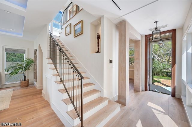 42 6th ST S, Naples, FL 34102