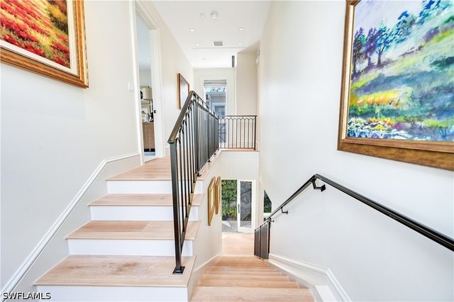42 6th ST S, Naples, FL 34102