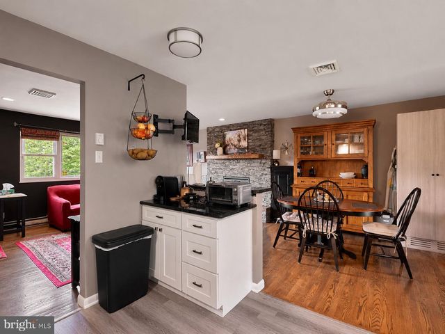 792 FAIRMONT AVE, Mohnton, PA 19540