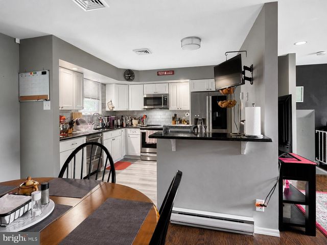 792 FAIRMONT AVE, Mohnton, PA 19540