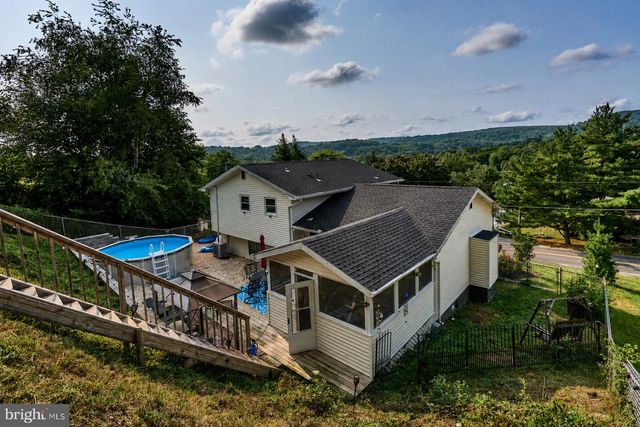 792 FAIRMONT AVE, Mohnton, PA 19540