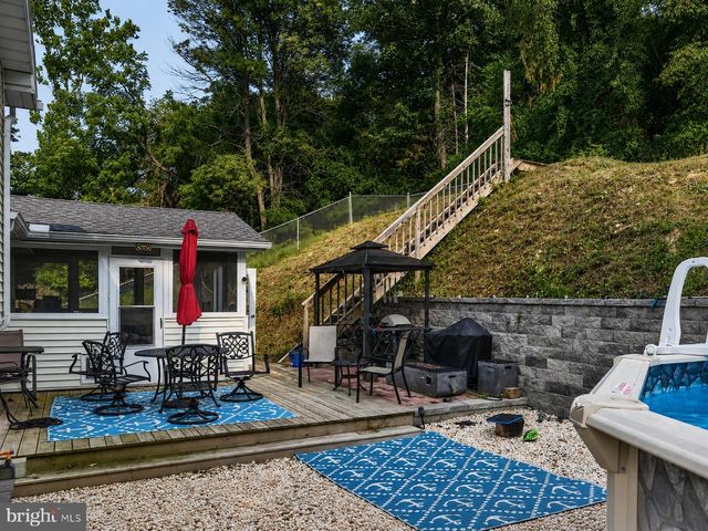 792 FAIRMONT AVE, Mohnton, PA 19540
