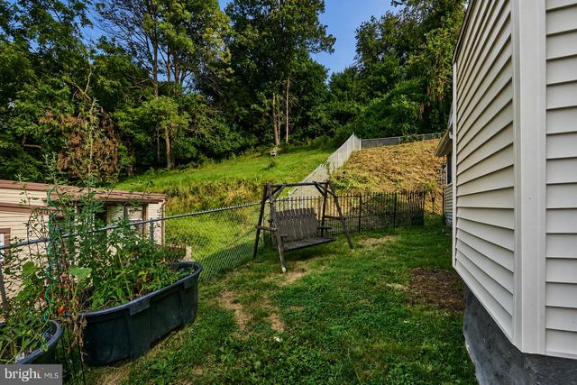 792 FAIRMONT AVE, Mohnton, PA 19540