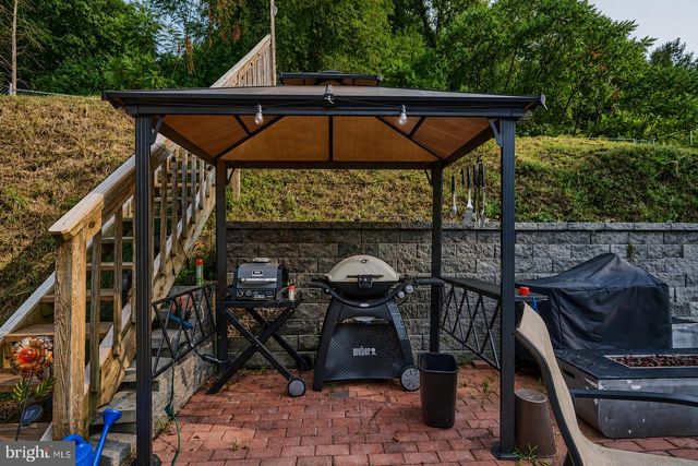 792 FAIRMONT AVE, Mohnton, PA 19540