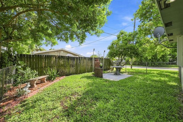 496 NW 47TH Court, Oakland Park, FL 33309