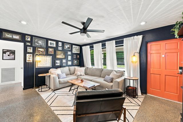 496 NW 47TH Court, Oakland Park, FL 33309