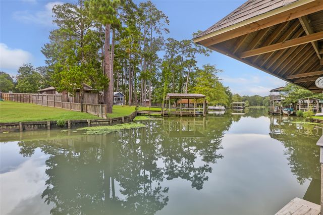 402 Havard Road, Huffman, TX 77336