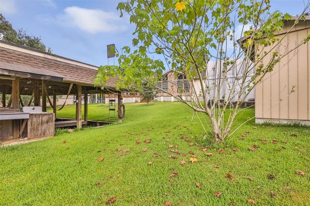 402 Havard Road, Huffman, TX 77336