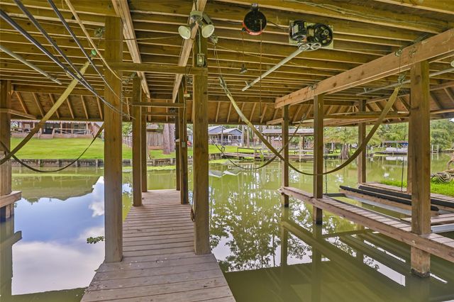 402 Havard Road, Huffman, TX 77336