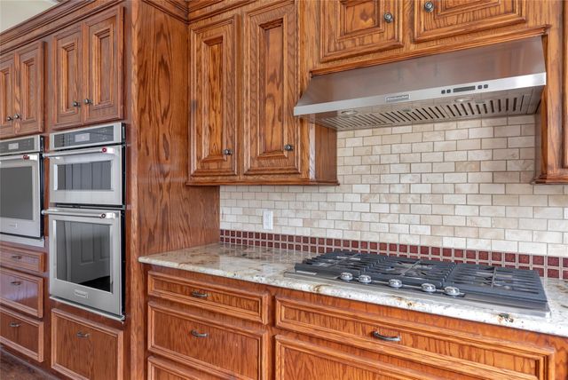 402 Havard Road, Huffman, TX 77336