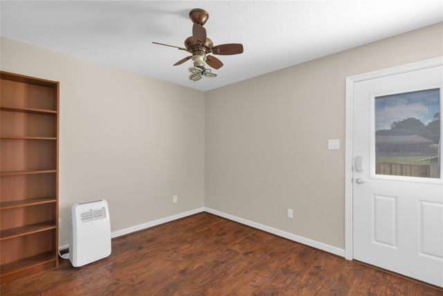 402 Havard Road, Huffman, TX 77336