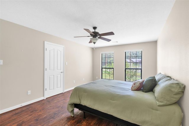 402 Havard Road, Huffman, TX 77336