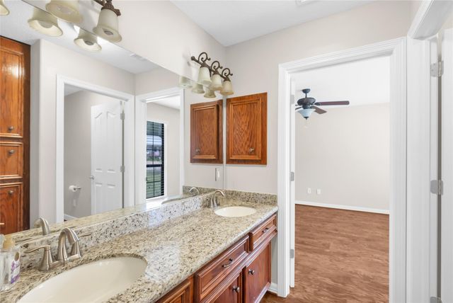 402 Havard Road, Huffman, TX 77336