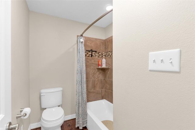 402 Havard Road, Huffman, TX 77336