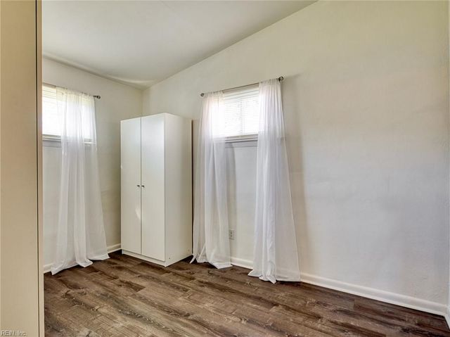 921 Aragona BLVD, Virginia Beach, VA 23455