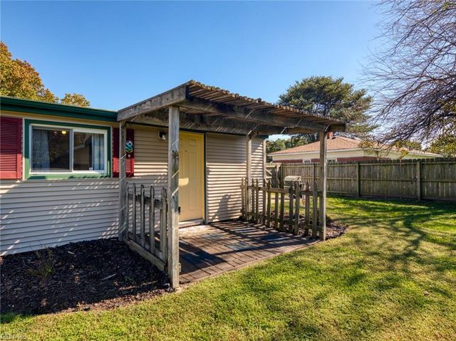 921 Aragona BLVD, Virginia Beach, VA 23455