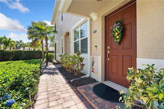 28078 Sosta LN 3, Bonita Springs, FL 34135
