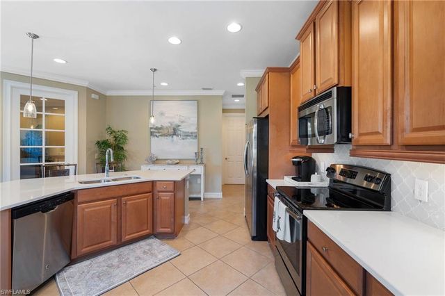 28078 Sosta LN 3, Bonita Springs, FL 34135