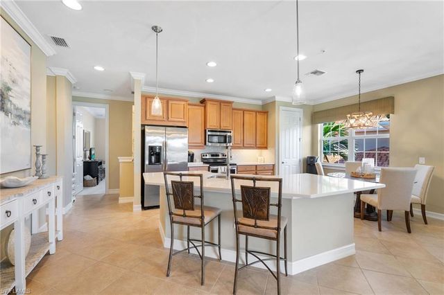 28078 Sosta LN 3, Bonita Springs, FL 34135