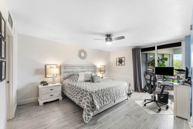 6000 NW 2nd Avenue 433, Boca Raton, FL 33487