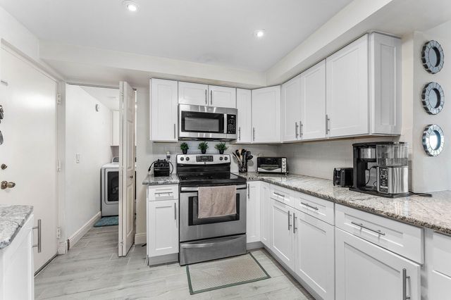 6000 NW 2nd Avenue 433, Boca Raton, FL 33487