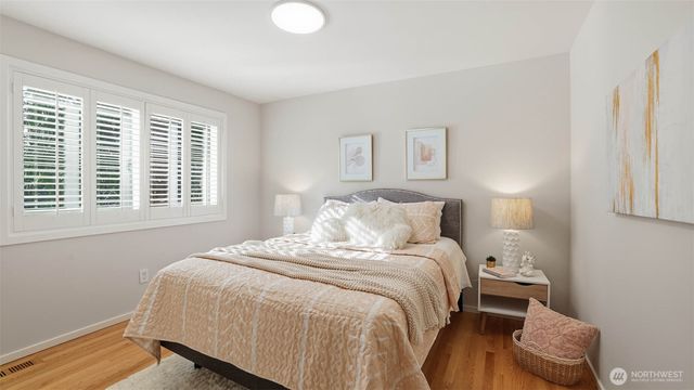 21817 NE 137th Street, Woodinville, WA 98077