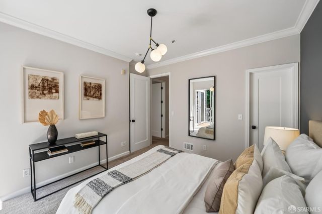 557 27th Street 2, San Francisco, CA 94131
