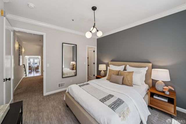 557 27th Street 2, San Francisco, CA 94131