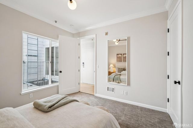 557 27th Street 2, San Francisco, CA 94131