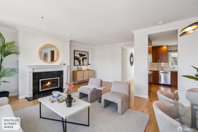 557 27th Street 2, San Francisco, CA 94131