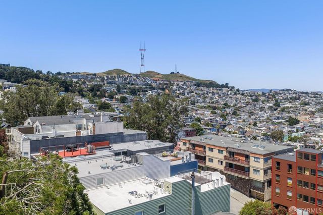 557 27th Street 2, San Francisco, CA 94131